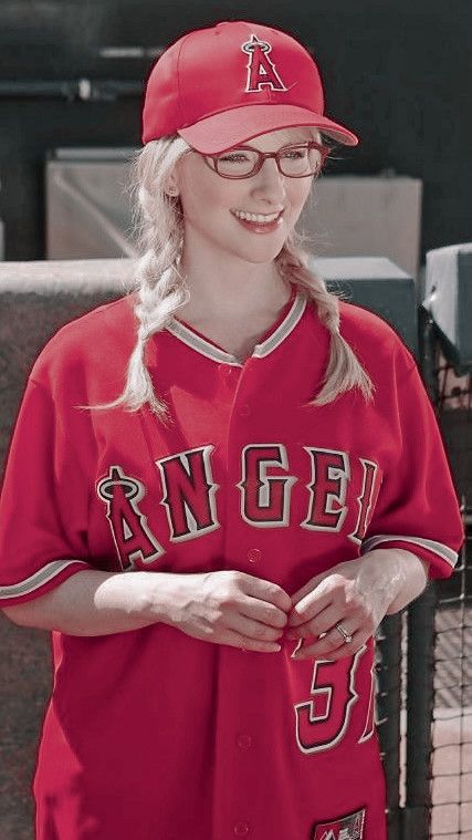 Bernadette Rostenkowski-Wolowitz
